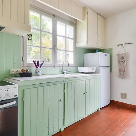 700 M De La - Jardin - Maison Pour 7 * Нуармутье
